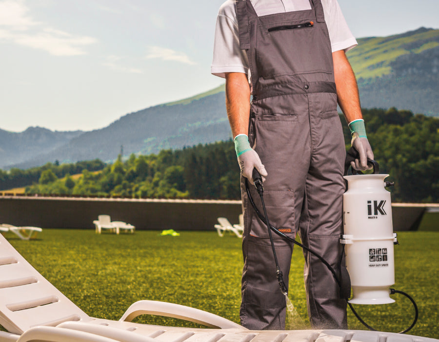 Pump up Sprayer - IK9